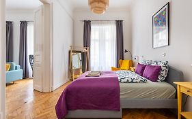 D8 Sphinx Apartman